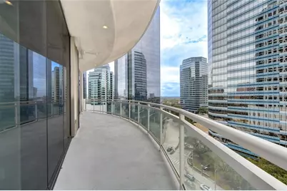 1409 Post Oak Boulevard #1003, Houston, TX 77056 - Photo 6