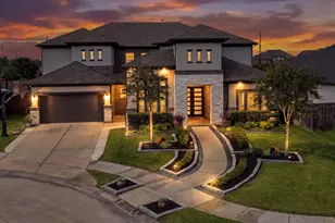 9907 Regal Bend Dr, Missouri City, TX 77459 - Photo 2