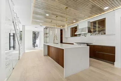 13 Tiel Way, Houston, TX 77019 - Photo 8