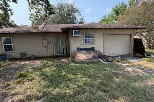 11213 Oswego St, Houston, TX 77029 - Photo 24