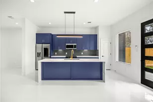 7710 Sharondale Dr, Houston, TX 77033 - Photo 28