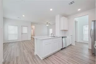 481 Long Br Dr, Dayton, TX 77535 - Photo 14