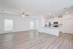 481 Long Br Dr, Dayton, TX 77535 - Photo 12