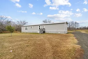 19645 Nordt Rd, Damon, TX 77430 - Photo 34