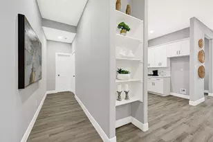 9805 Fabiola Dr, Houston, TX 77075 - Photo 8