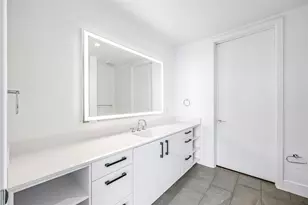 808 Crawford St, Houston, TX 77010 - Photo 16