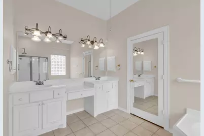 15 E Royal Mews, Conroe, TX 77384 - Photo 26