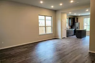 905 Chickasaw Dr, Conroe, TX 77316 - Photo 4