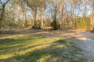 12125 Oak Leaf Rd, Conroe, TX 77303 - Photo 18