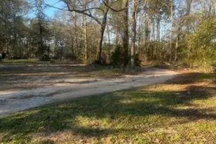 12125 Oak Leaf Rd, Conroe, TX 77303 - Photo 6