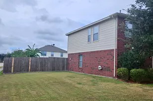 3827 Clobourne Crossing Ln, Friendswood, TX 77546 - Photo 4