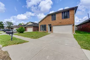 308 N Ranch House Rd, Angleton, TX 77515 - Photo 1