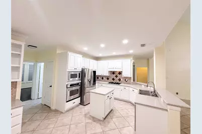 79 W Shale Creek Circle, The Woodlands, TX 77382 - Photo 22