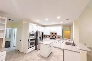 79 W Shale Creek Cir, The Woodlands, TX 77382 - Photo 22