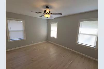 2705 S Crockett Street, La Marque, TX 77568 - Photo 14