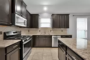 2407 Garden Shadow Dr, Conroe, TX 77384 - Photo 6