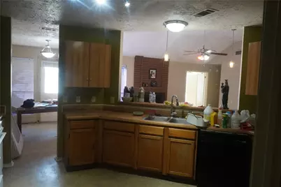 7014 Lost Thicket Drive, Houston, TX 77085 - Photo 16