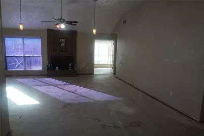 7014 Lost Thicket Drive, Houston, TX 77085 - Photo 12