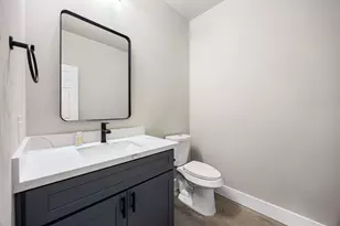 5420 Lynnfield St, Houston, TX 77028 - Photo 12