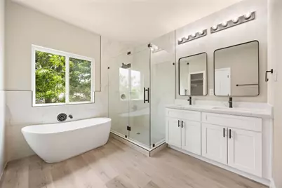 5420 Lynnfield Street #A/B, Houston, TX 77028 - Photo 38
