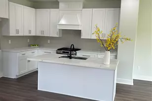 8214 Cowart St, Houston, TX 77029 - Photo 20