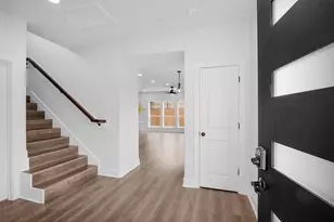 8214 Cowart St, Houston, TX 77029 - Photo 10