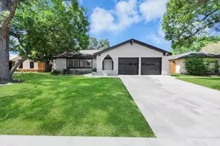16427 Hickory Knoll Dr, Houston, TX 77059 - Photo 4