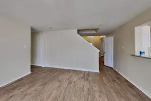 16942 Hampton Glen Ct, Houston, TX 77083 - Photo 4