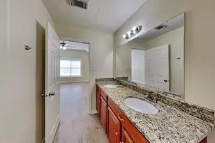 16942 Hampton Glen Ct, Houston, TX 77083 - Photo 10