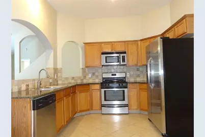 18439 Sunrise Oaks Court, Montgomery, TX 77316 - Photo 2