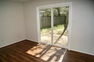 3322 Sycamore Springs Dr, Houston, TX 77339 - Photo 18