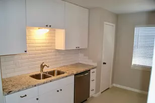 3322 Sycamore Springs Dr, Houston, TX 77339 - Photo 6