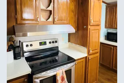 627 Port Road, Angleton, TX 77515 - Photo 12