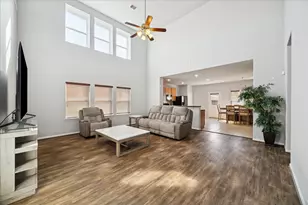 7610 Retama Terrace Ln, Humble, TX 77338 - Photo 2