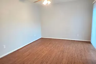 12703 Leader St, Houston, TX 77072 - Photo 8