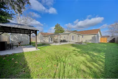 1702 Rampart Street, Columbus, TX 78934 - Photo 18