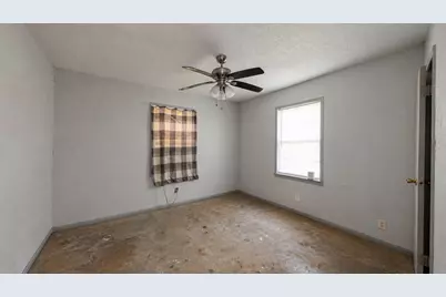 7222 Bywood Street, Houston, TX 77028 - Photo 6