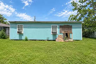 7222 Bywood St, Houston, TX 77028 - Photo 10