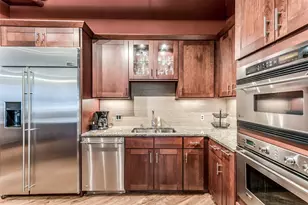 705 Main St, Houston, TX 77002 - Photo 8