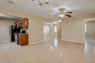 4406 Dacca Dr, Houston, TX 77047 - Photo 2