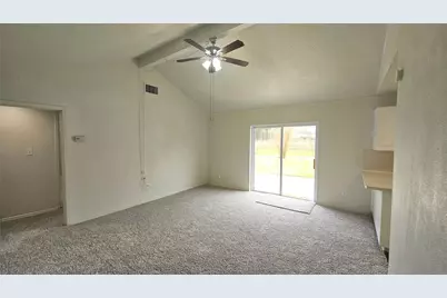 210 Brigadoon Lane, Friendswood, TX 77546 - Photo 2