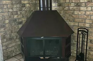 210 Brigadoon Ln, Friendswood, TX 77546 - Photo 10