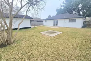 210 Brigadoon Ln, Friendswood, TX 77546 - Photo 20