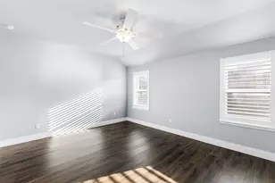 16016 Birch Bay Ln, Conroe, TX 77384 - Photo 10