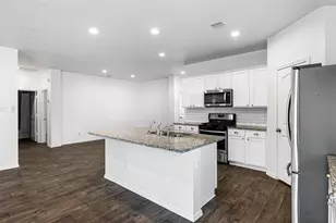 16016 Birch Bay Ln, Conroe, TX 77384 - Photo 18