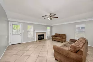 8014 Blackcherry Ln, Baytown, TX 77523 - Photo 4
