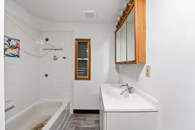 202 S Magnolia Street, Highlands, TX 77562 - Photo 10