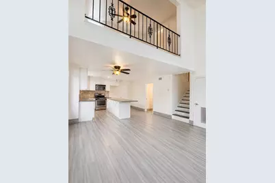3 Kino Court, The Woodlands, TX 77380 - Photo 4