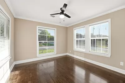 1008 Lawndale Avenue, Brenham, TX 77833 - Photo 18