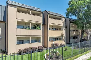 8529 Hearth Dr, Houston, TX 77054 - Photo 30